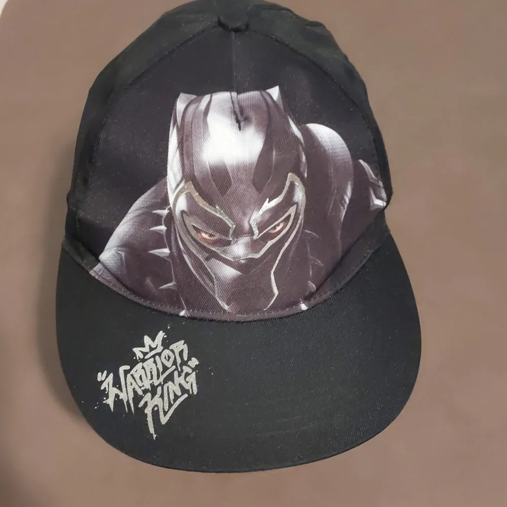 Marvel Warrior King Black Panther hat One Size Youth